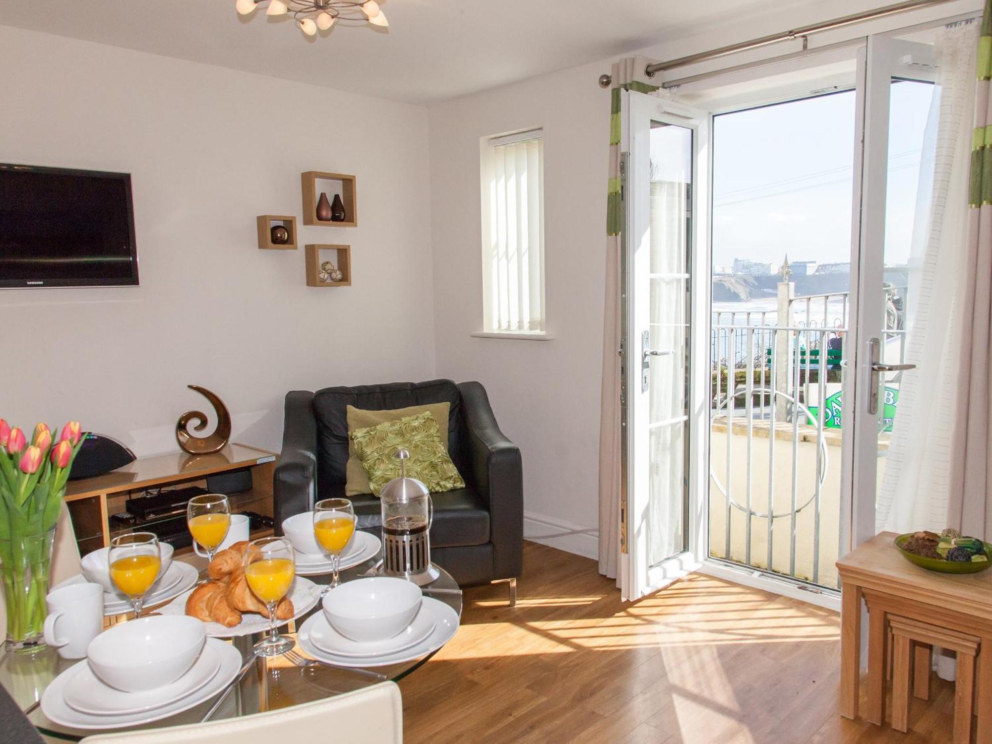 Апартаменты 1 Harbour View Ньюки Экстерьер фото